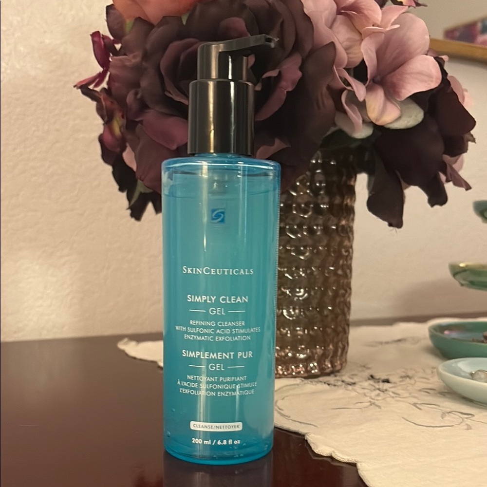 SkinCeuticals Simply Clean Gel - Aqua
